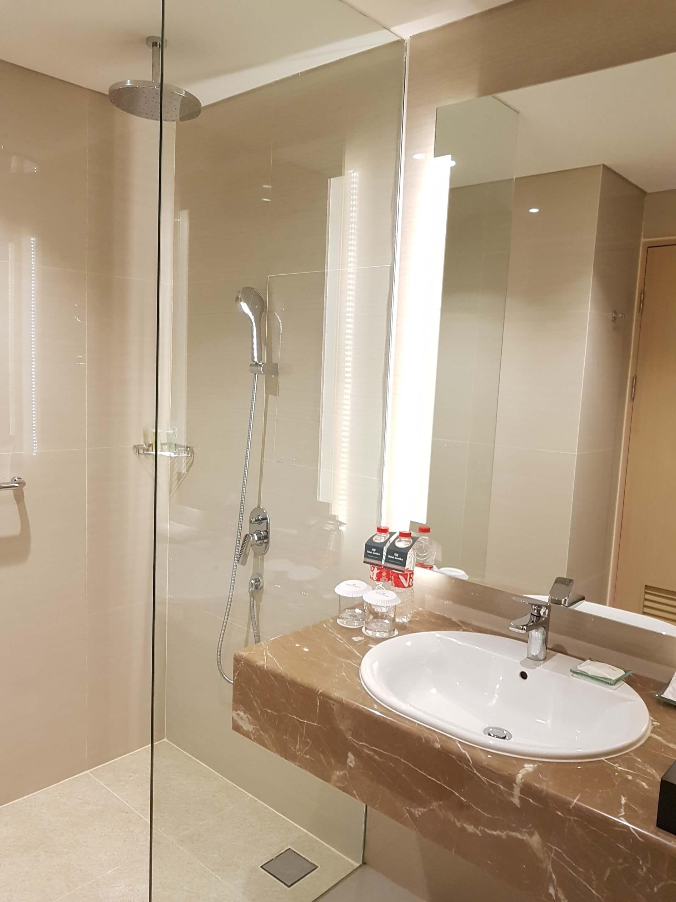 Hotel Santika Gresik מראה חיצוני תמונה