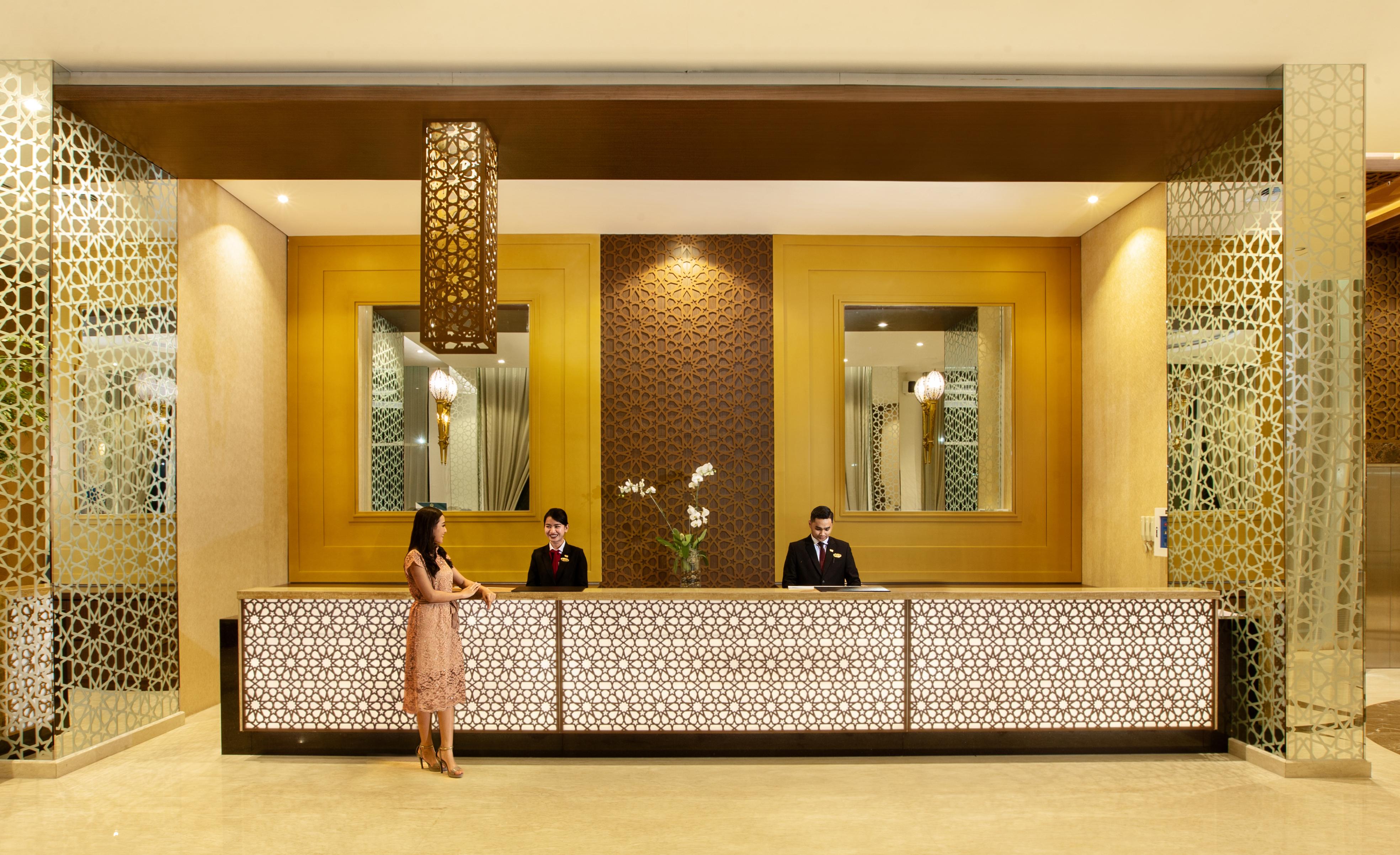 Hotel Santika Gresik מראה חיצוני תמונה