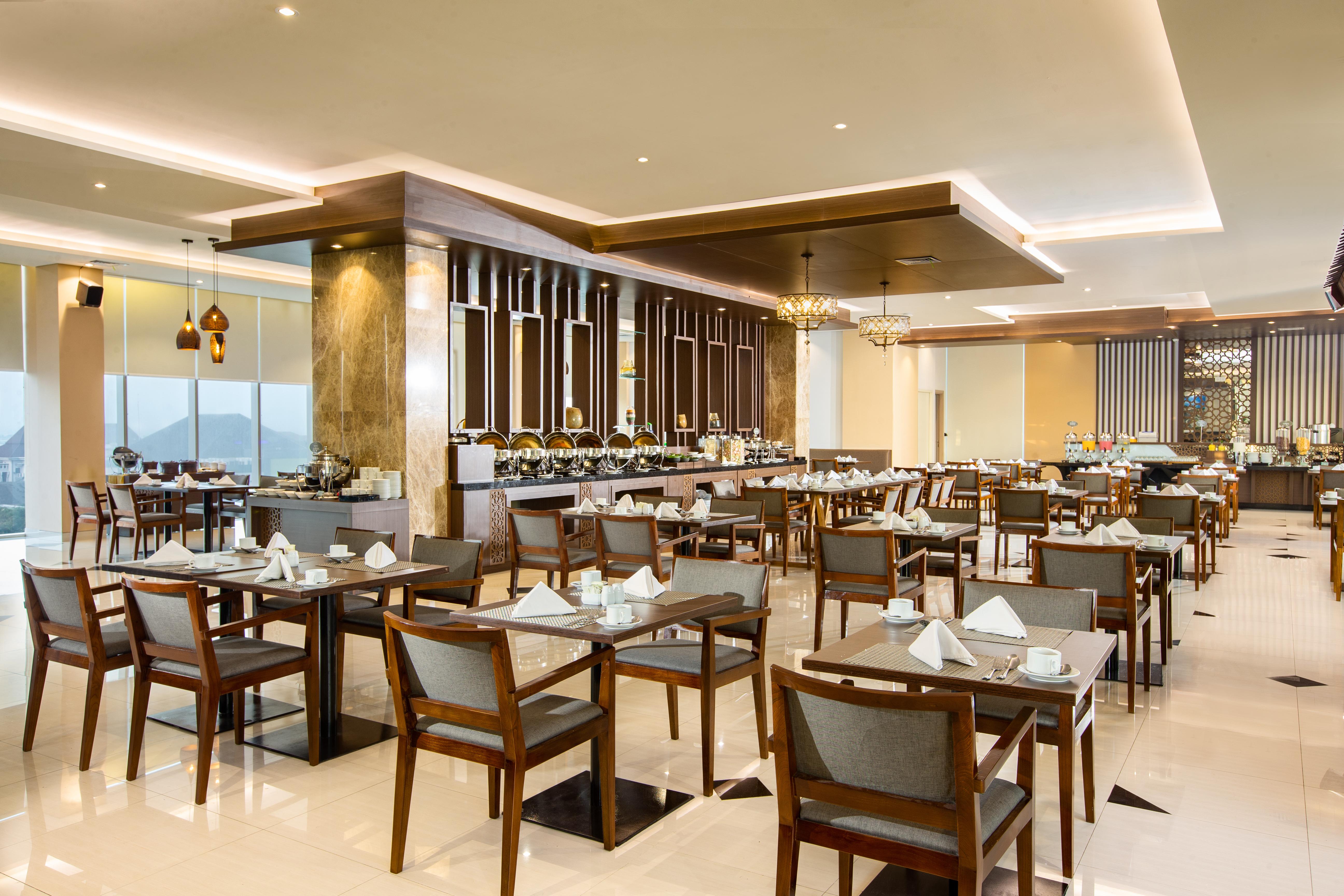Hotel Santika Gresik מראה חיצוני תמונה