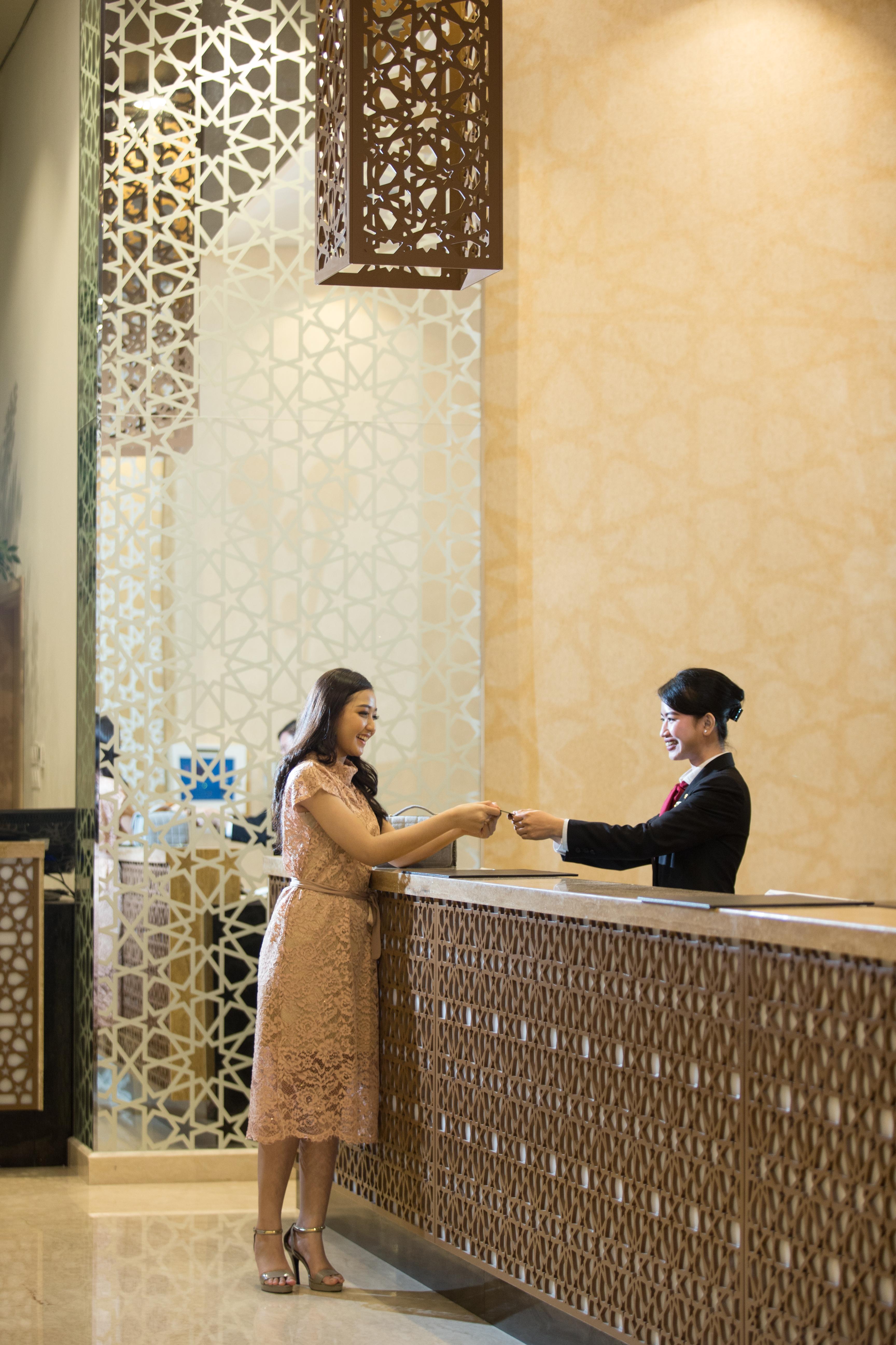 Hotel Santika Gresik מראה חיצוני תמונה